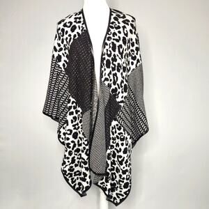 Ming Wang Wrap Shawl Black White Leopard Print One Size NWT